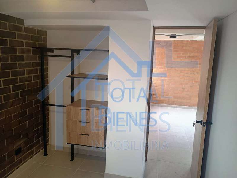 Foto 19 de 21 — Apartamento en Entre Amigos, Medellín