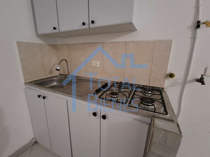 Foto 3 de 9 — Apartamento en La Floresta, Medellín