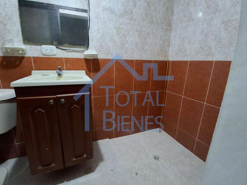 Foto 16 de 17 — Apartamento en Buenos Aires, Medellín