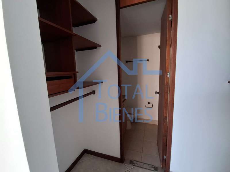 Foto 12 de 23 — Apartaestudio en El Poblado, Medellín