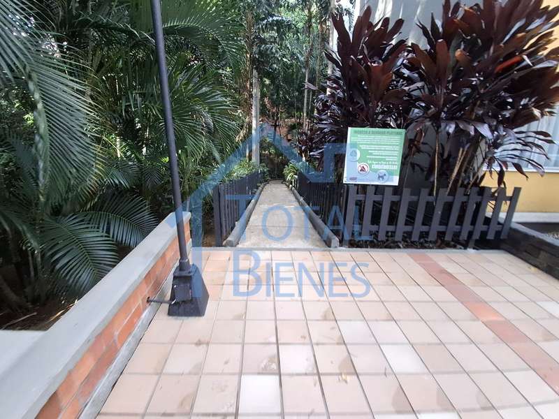Foto 15 de 23 — Apartaestudio en El Poblado, Medellín