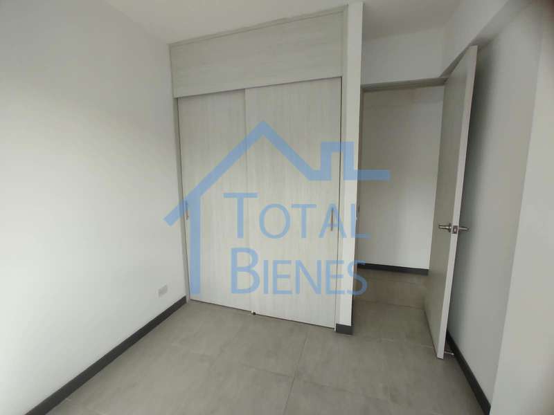 Foto 8 de 12 — Apartamento en Aves María, Sabaneta