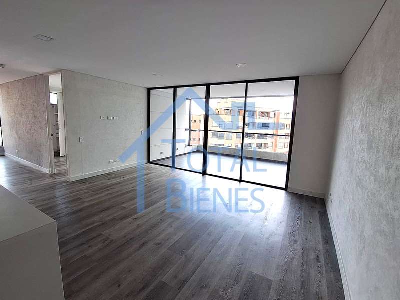 Foto 3 de 12 — Apartamento en Poblado los Balsos, Medellín