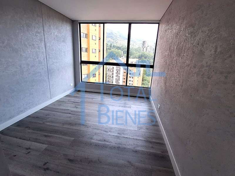 Foto 5 de 12 — Apartamento en Poblado los Balsos, Medellín