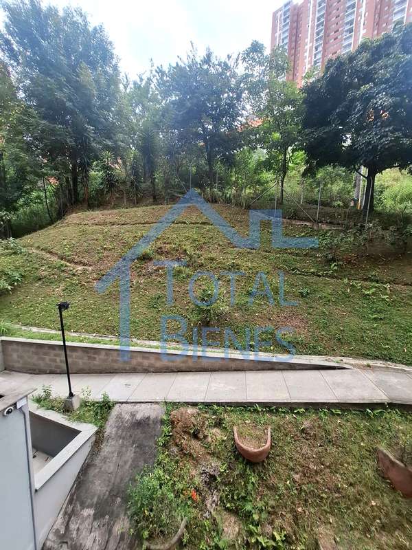 Foto 20 de 29 — Casa en Calasanz, Medellín