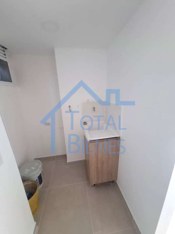 Foto 11 de 18 — Apartamento en Maria Auxiliadora, Sabaneta