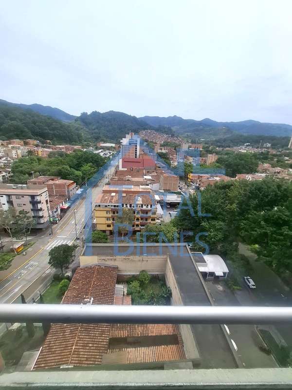 Foto 8 de 28 — Apartamento en Belen los Alpes, Medellín