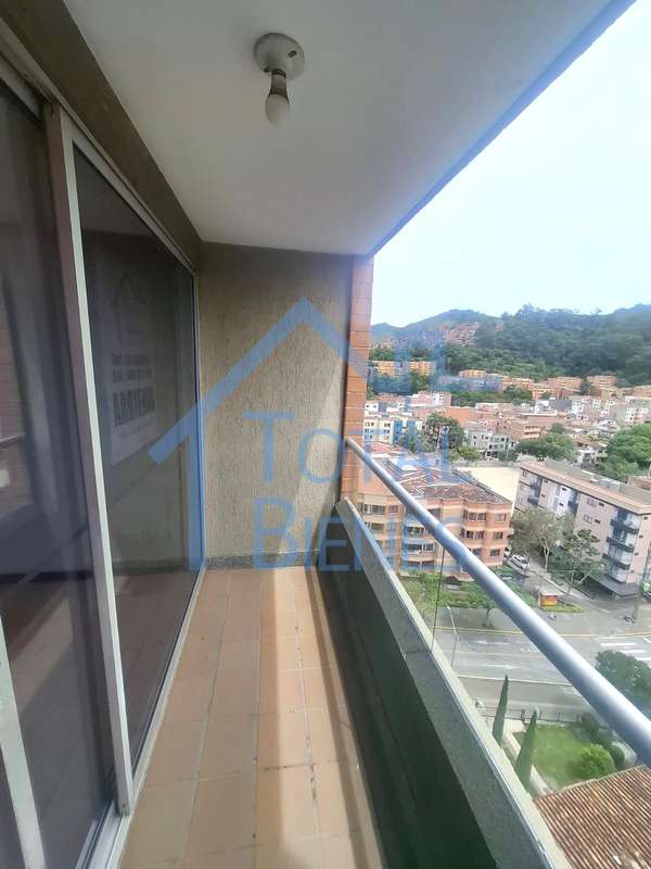 Foto 10 de 28 — Apartamento en Belen los Alpes, Medellín