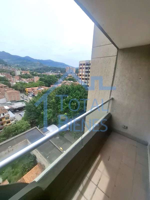 Foto 11 de 28 — Apartamento en Belen los Alpes, Medellín