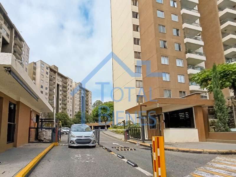 Foto 2 de 14 — Apartamento en Rodeo Alto, Medellín