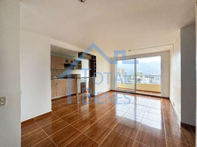 Foto 5 de 14 — Apartamento en Rodeo Alto, Medellín