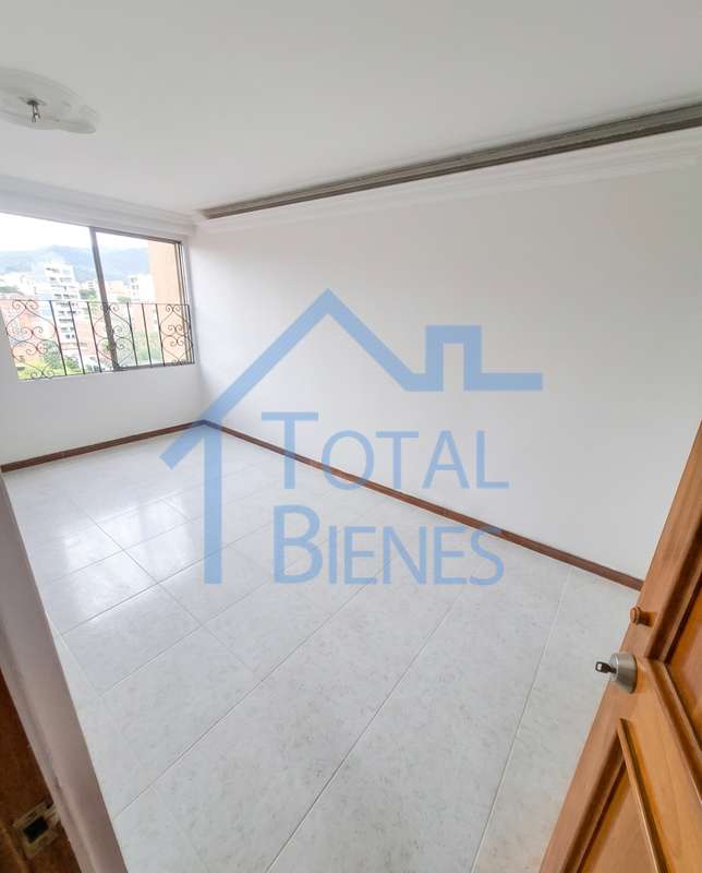 Foto 10 de 22 — Apartamento en Laureles, Medellín