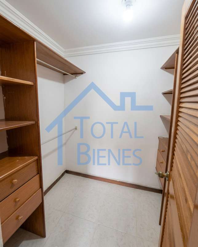 Foto 17 de 22 — Apartamento en Laureles, Medellín