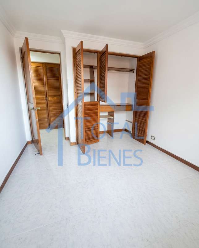 Foto 18 de 22 — Apartamento en Laureles, Medellín
