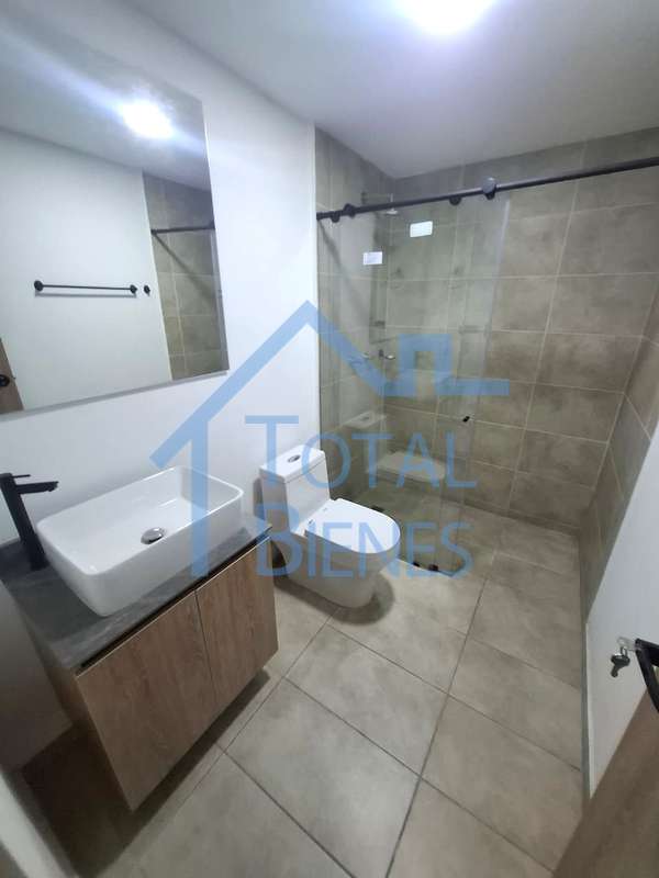 Foto 16 de 17 — Apartamento en San Isidro, Itagüí