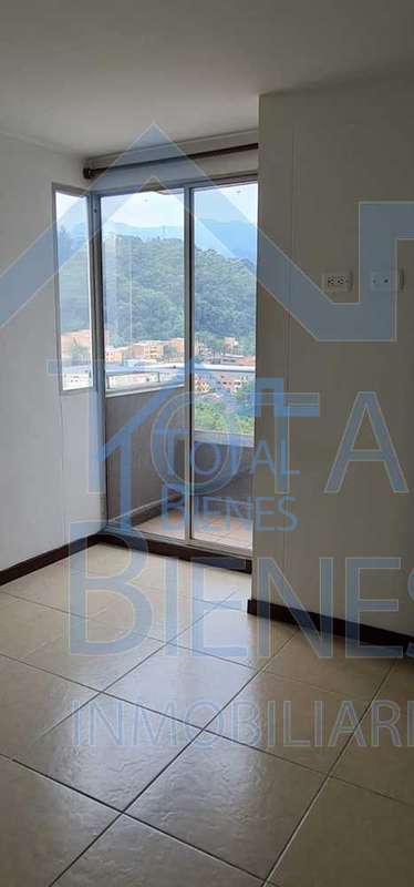 Foto 9 de 30 — Apartamento en Los Alpez, Medellín