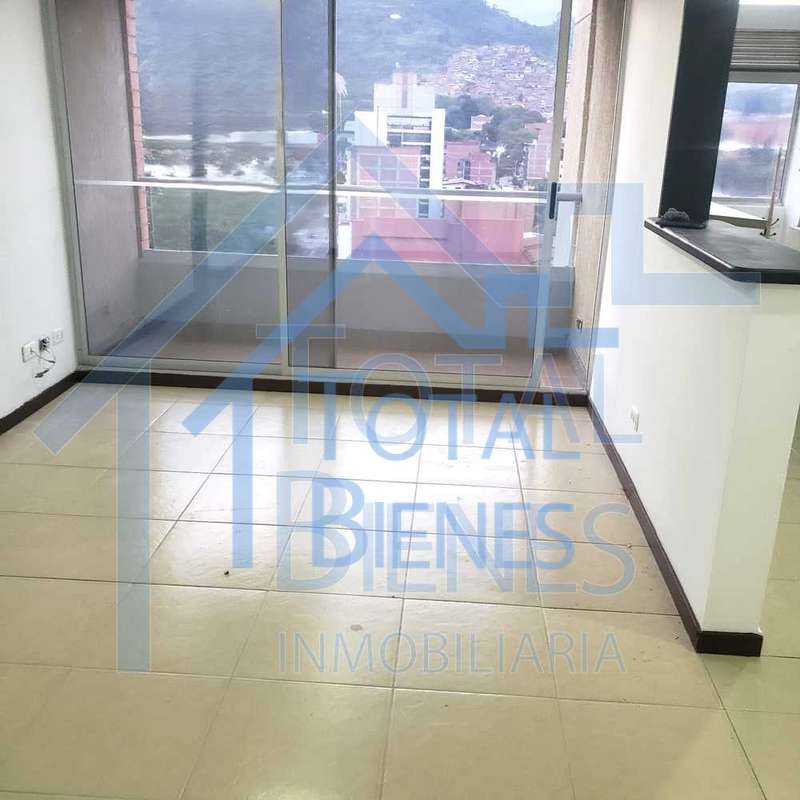 Foto 12 de 30 — Apartamento en Los Alpez, Medellín