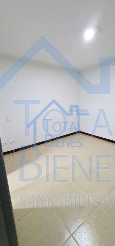 Foto 19 de 30 — Apartamento en Los Alpez, Medellín