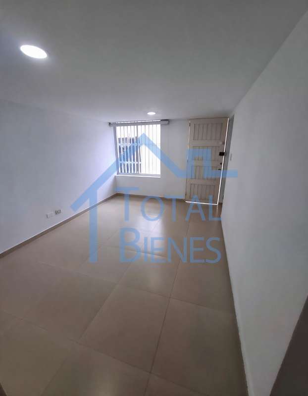 Foto 13 de 20 — Casa en San Pablo, Medellín