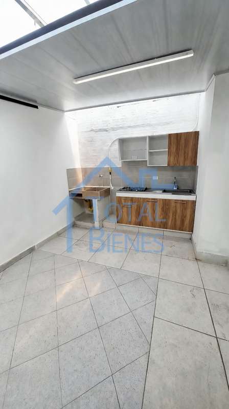Foto 2 de 8 — Apartamento en San Pablo, Medellín
