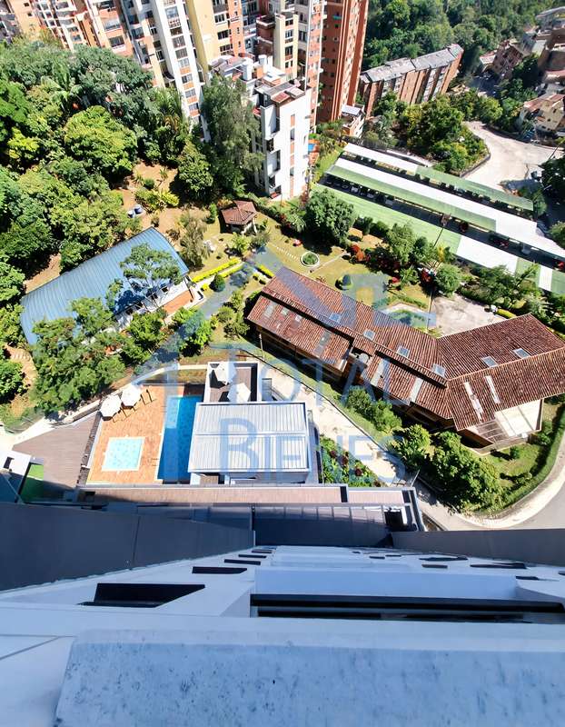 Foto 12 de 25 — Apartamento en Trianon, Envigado
