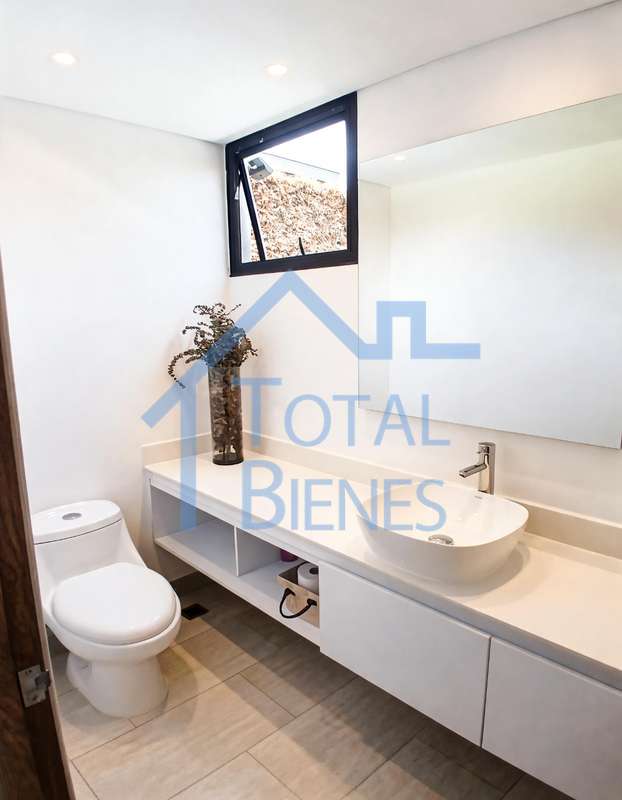 Foto 20 de 25 — Casa en Alto de Palmas, Envigado