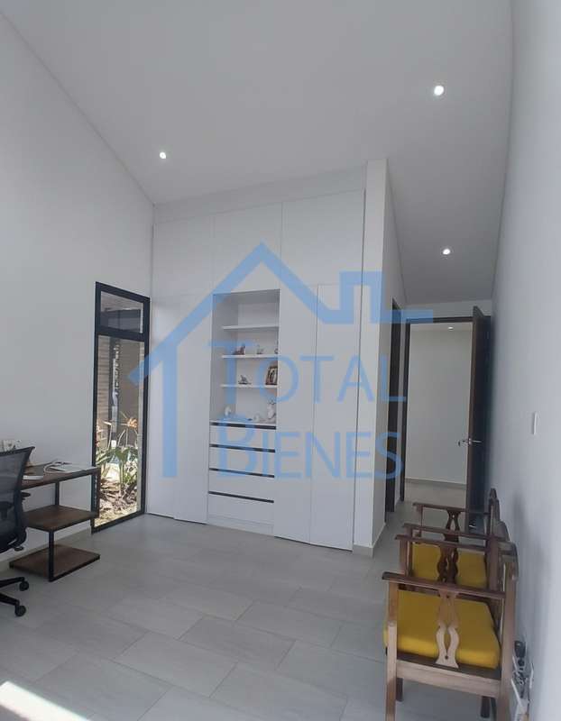 Foto 23 de 25 — Casa en Alto de Palmas, Envigado