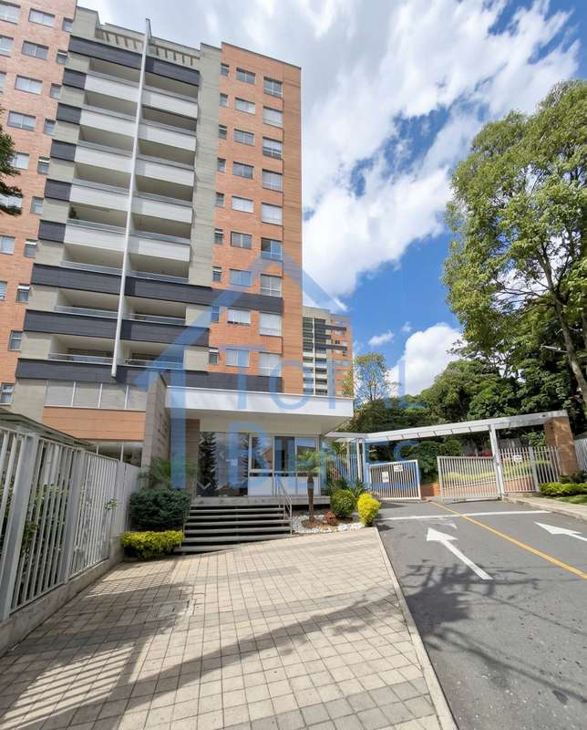 Foto 2 de 22 — Apartamento en Señorial, Envigado