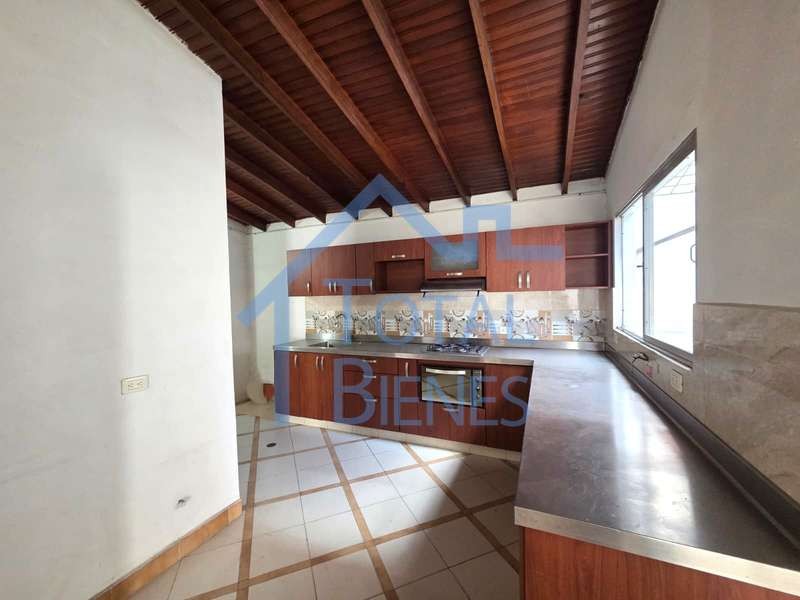 Foto 4 de 29 — Apartamento en Belén Alameda, Medellín