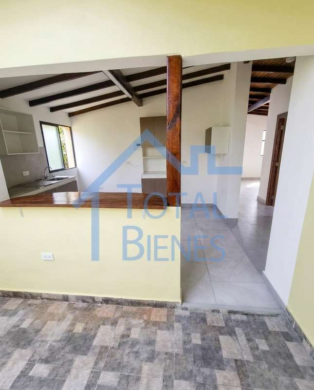 Foto 3 de 24 — Casa en Belen Miravalle, Medellín