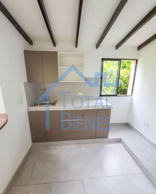Foto 6 de 24 — Casa en Belen Miravalle, Medellín