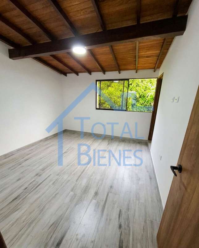 Foto 16 de 24 — Casa en Belen Miravalle, Medellín