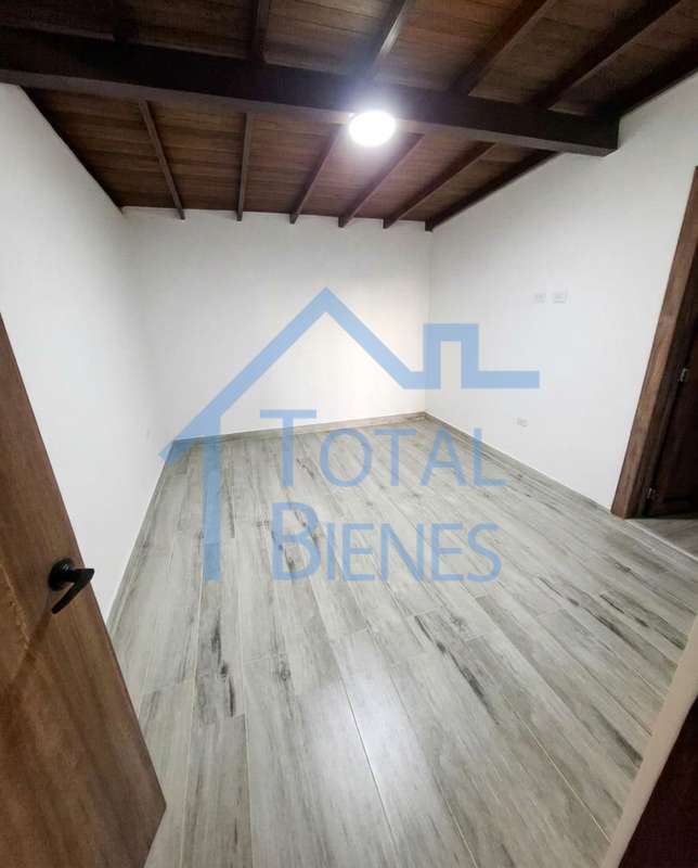 Foto 18 de 24 — Casa en Belen Miravalle, Medellín