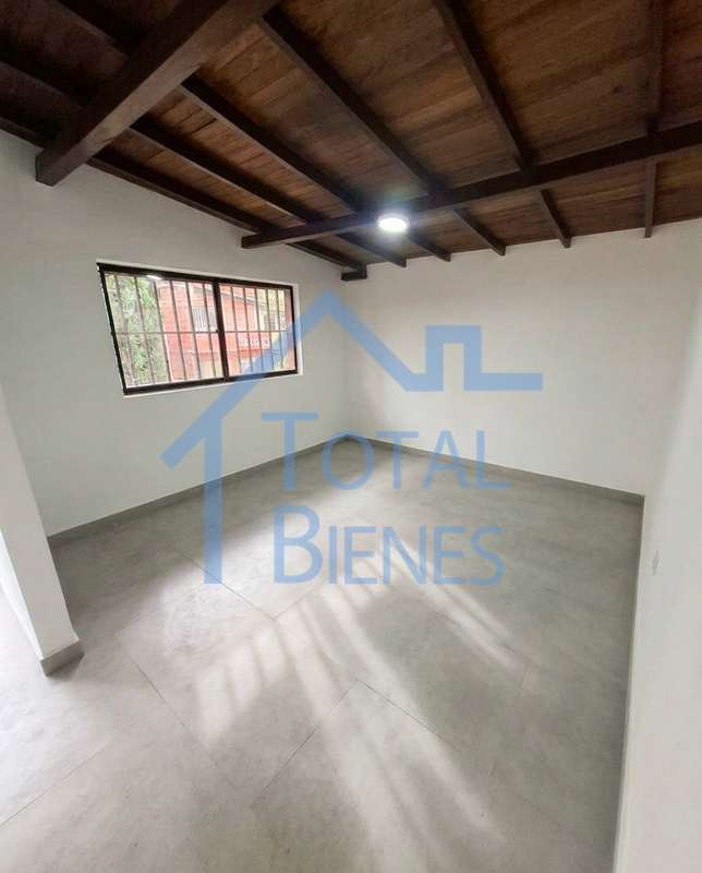 Foto 19 de 24 — Casa en Belen Miravalle, Medellín