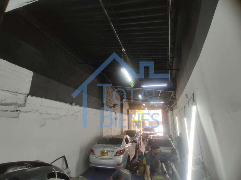 Foto 2 de 7 — Bodega en Valle Juelos, Envigado