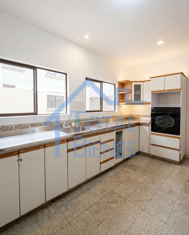 Foto 9 de 23 — Casa comercial en Belén Malibú, Medellín