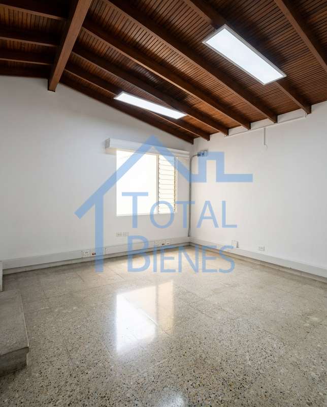 Foto 23 de 23 — Casa comercial en Belén Malibú, Medellín