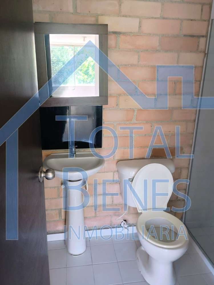 Foto 12 de 22 — Apartaestudio en Poblado Loma de los Parra, Medellín