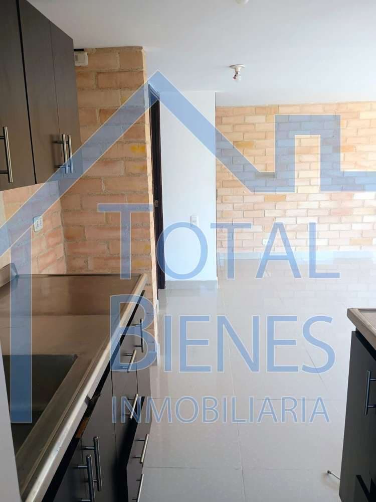 Foto 15 de 22 — Apartaestudio en Poblado Loma de los Parra, Medellín