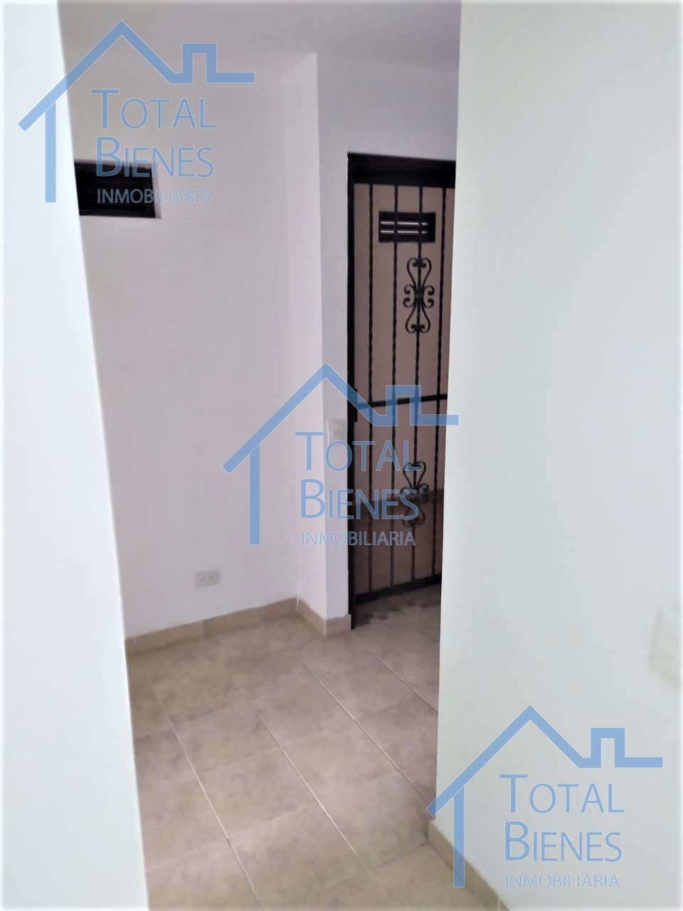 Foto 22 de 30 — Apartaestudio en San Bernardo, Medellín