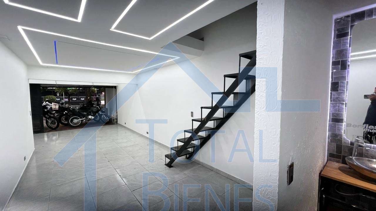 Foto 8 de 18 — Local en Laureles, Medellín