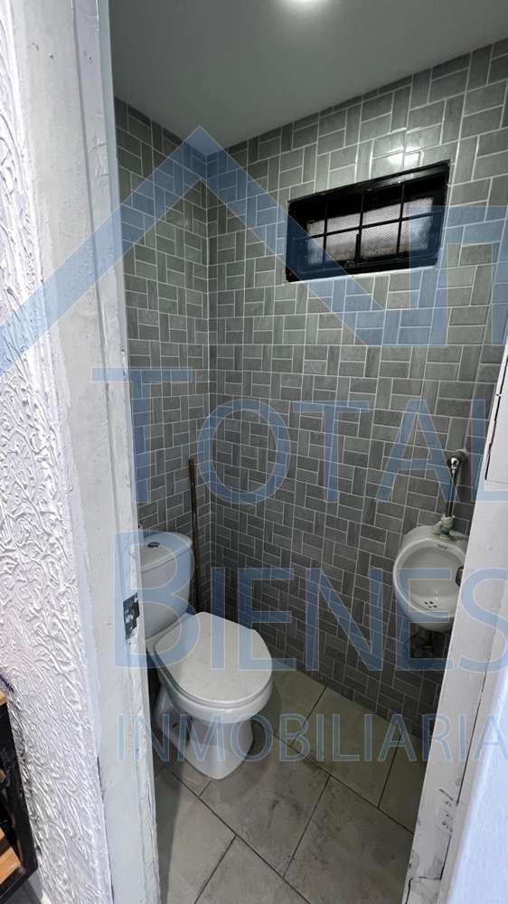 Foto 9 de 18 — Local en Laureles, Medellín