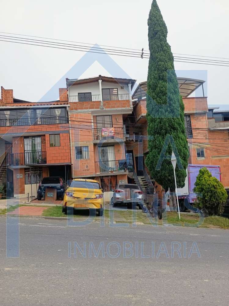 Foto 1 de 22 — Apartamento en Serramonte, Bello