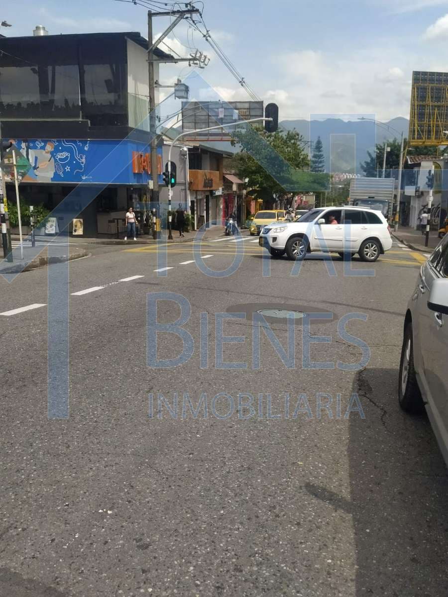 Foto 26 de 45 — Local en El Poblado, Medellín